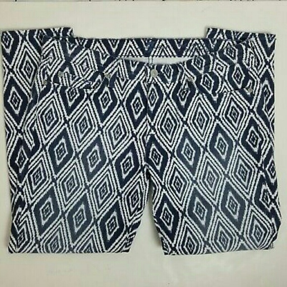 7 For All Mankind Diamond Pattern Crop Skinny US 4 - Picture 1 of 8